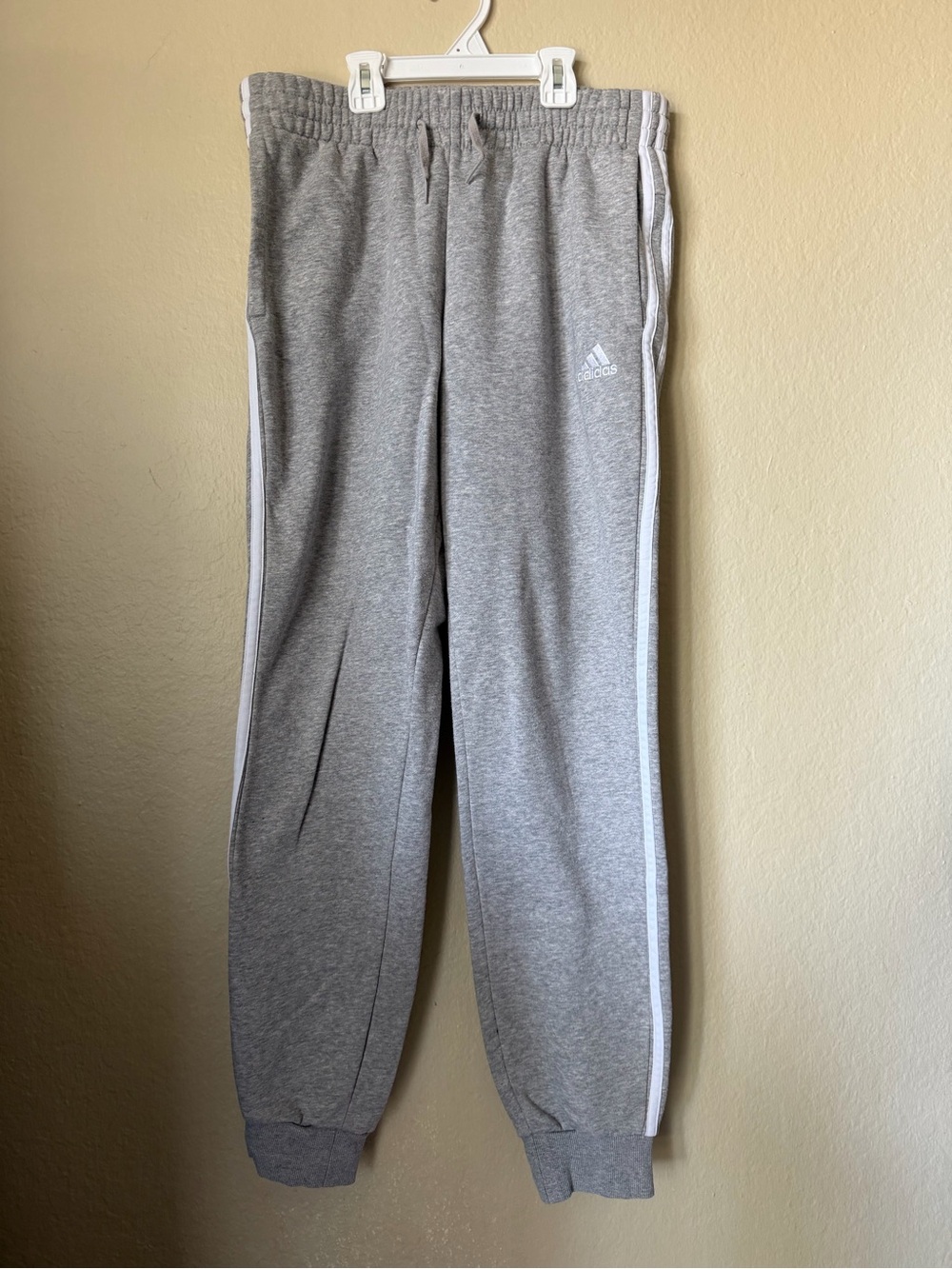 Adidas gray sweatpants size medium